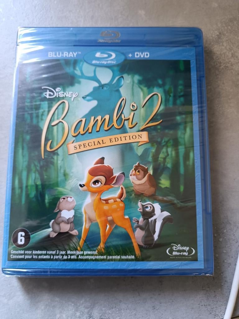 Geseald Bluray Disney Bambi special edition + dvd, Ophalen of Verzenden, Nieuw in verpakking, Tekenfilms en Animatie