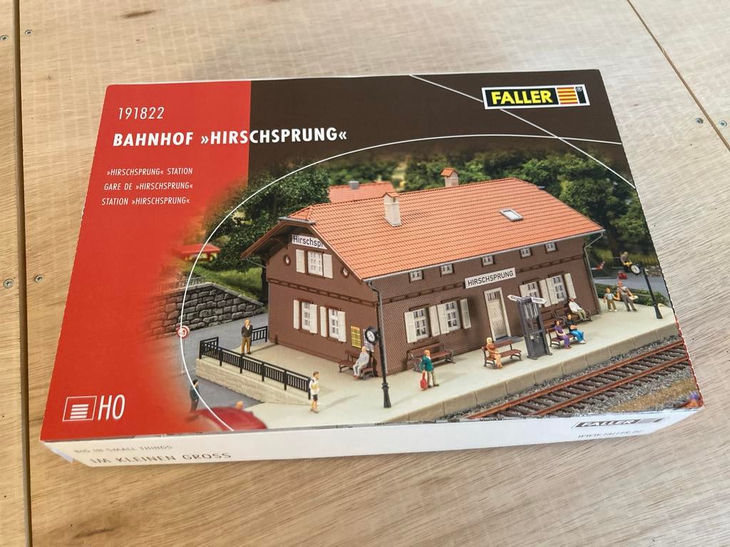 Faller 191822 Bahnhof Hirschsprung H0, Overige merken, Gelijkstroom of Wisselstroom, Brug, Tunnel of Gebouw, Nieuw