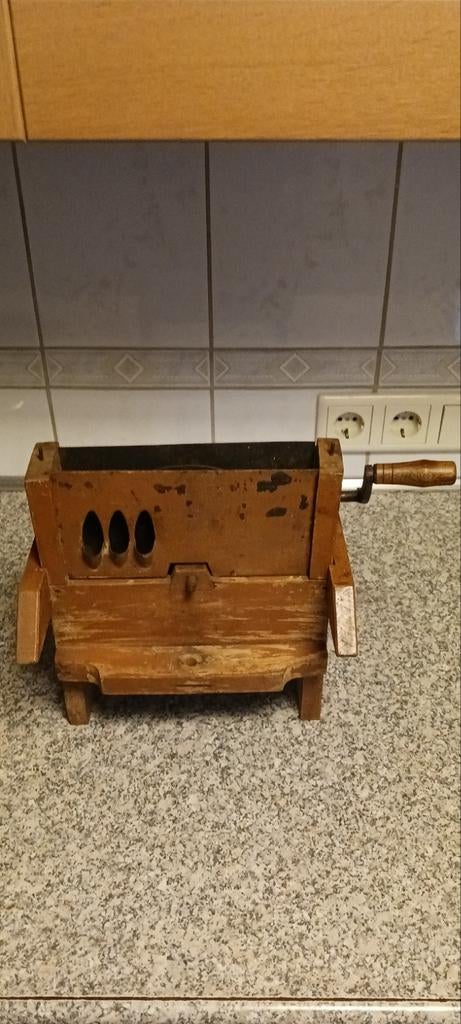 ANTIEKE HOUTEN GRONINGER  SNIJBONEN MOLEN 1910 /50 BREED 35, Ophalen of Verzenden