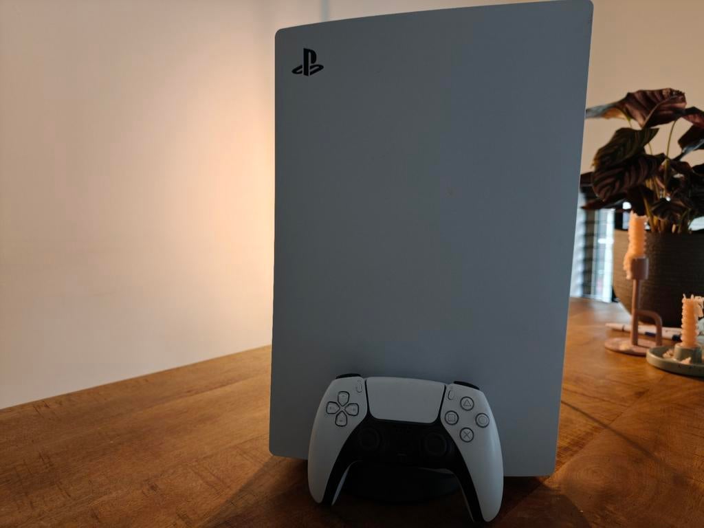 PS5 Disc Edition 2TB + 4 Games, Spelcomputers en Games, Spelcomputers | Sony PlayStation 5, Ophalen, Zo goed als nieuw, Playstation 5