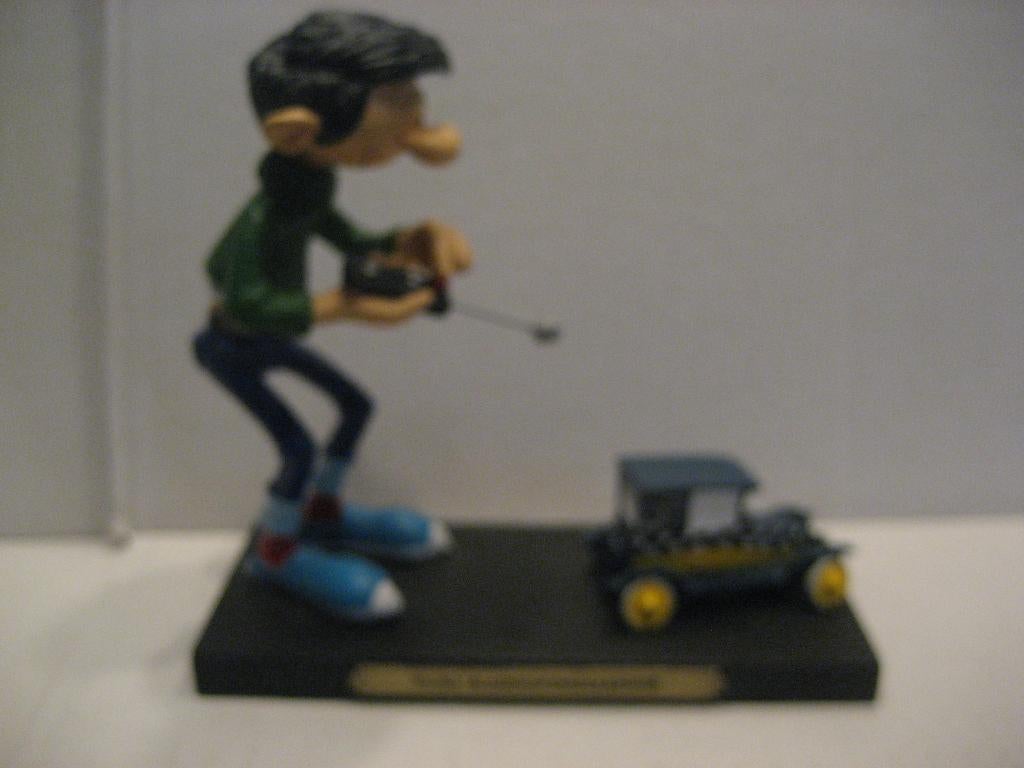 Guust Flater (Gaston Lagaffe) 7  Le taxi radiocommandé, Verzamelen, Stripfiguren, Ophalen of Verzenden, Guust of Robbedoes, Zo goed als nieuw