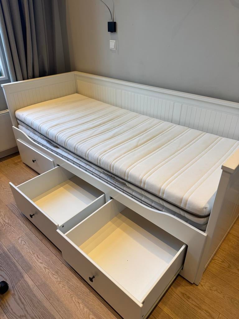 IKEA Hemnes Daybed (80x200cm) met 3 laden + matras, Ophalen, Verstelbaar, Eenpersoons, Wit