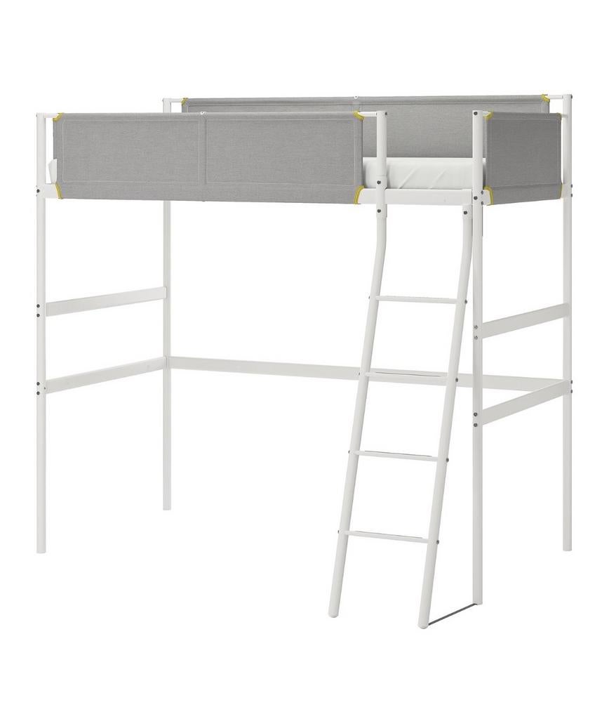 IKEA VITVAL hoogslaper 90x200 met ladder en veiligheidsrand, Kinderen en Baby's, Kinderkamer | Stapelbedden en Hoogslapers, Ophalen