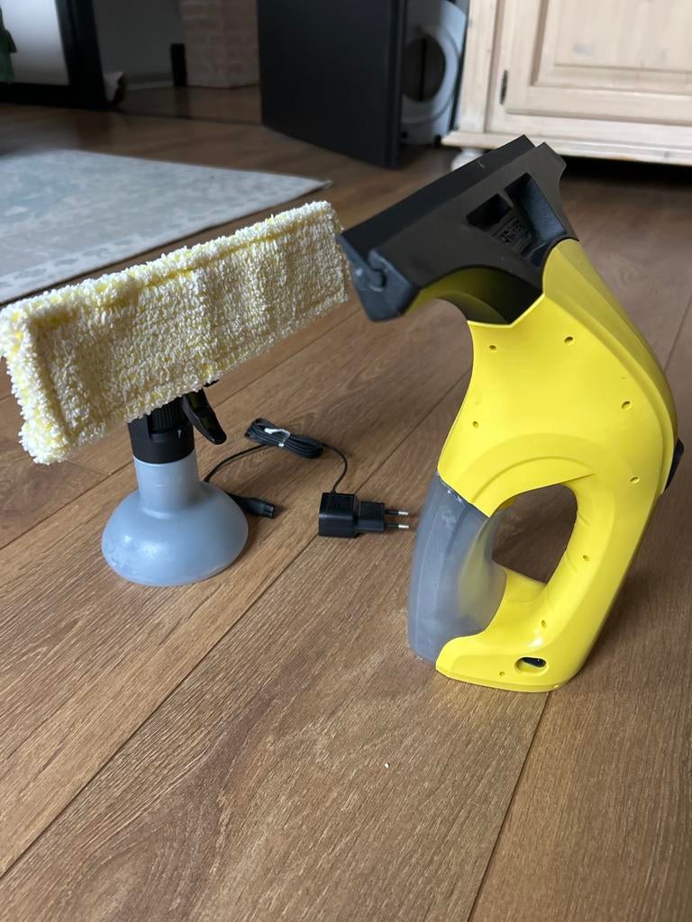 Kärcher WV 1 Plus Elektrische ruitenreiniger, Ophalen of Verzenden, Raamwisser of Trekker