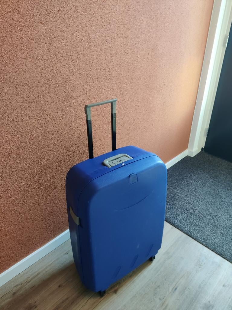 Blauwe reiskoffer Human Nature (ANWB), Gebruikt, Blauw, Ophalen of Verzenden, Wieltjes