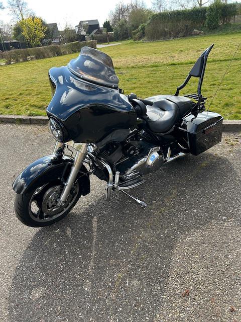 Te koop een hele mooie Harley-Davidson Street Glide