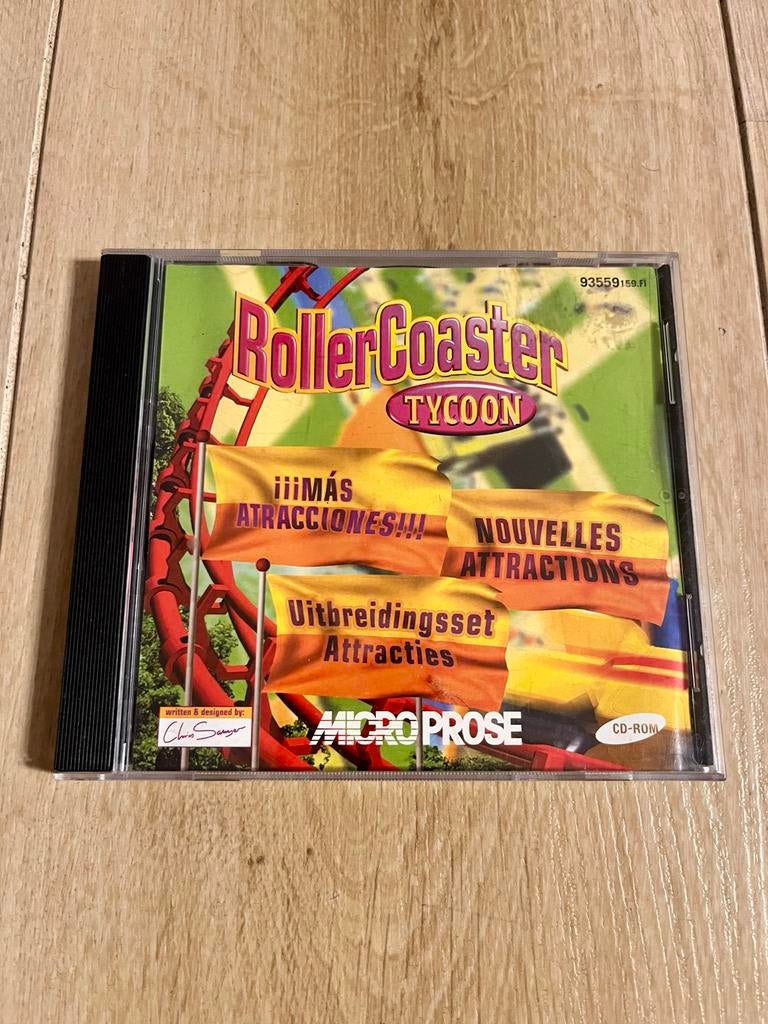 RollerCoaster Tycoon Uitbreidingsset Attracties CD-ROM PC, 1 speler, Ophalen of Verzenden, Gebruikt, Strategie en Constructie