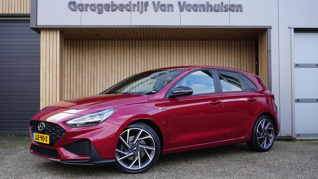 Hyundai i30 1.5 T-GDi 160pk N Line Navi LED 18inch LM Keyles, Voorwielaandrijving, Gebruikt, Euro 6, 4 cilinders