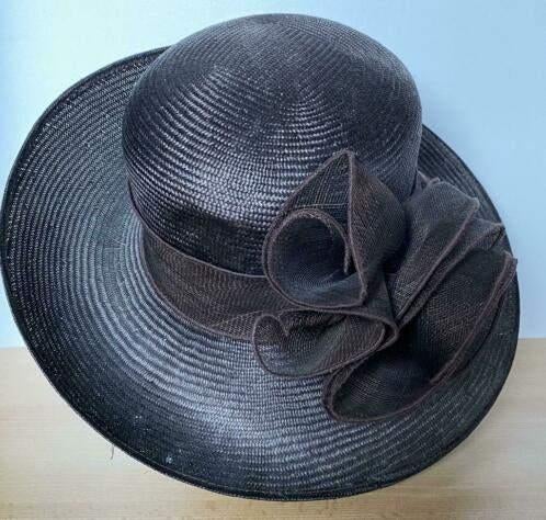 Hoed van Complit Italy maat 57, Kleding | Dames, Hoeden en Petten, Ophalen of Verzenden, Zo goed als nieuw, 56 of 57 cm (M, 7 of 7⅛ inch)