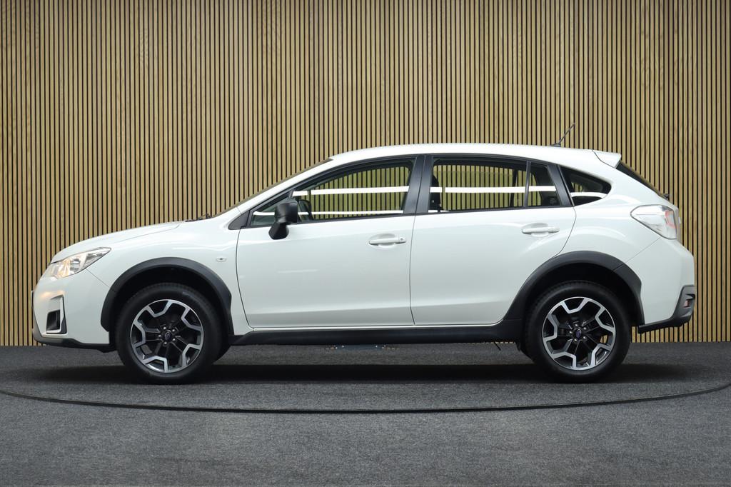Subaru XV 2.0i Edition AWD | Clima | Stoelverwarming | All-s, Keurmerk '100% Onderhouden', 12 maanden, 1325 kg, Zwart