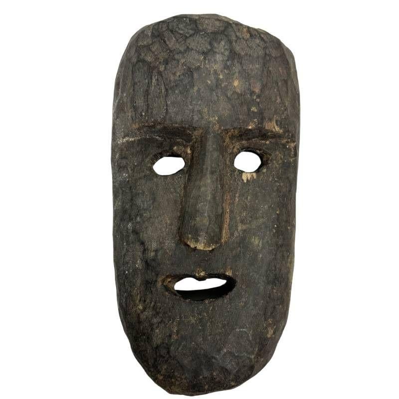 Antiek Nepalees houten masker met serene uitstraling LOT 482