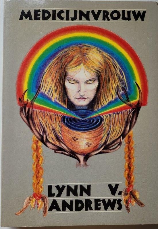 Lynn V Andrews - Medicijnvrouw, Ophalen of Verzenden, Zo goed als nieuw