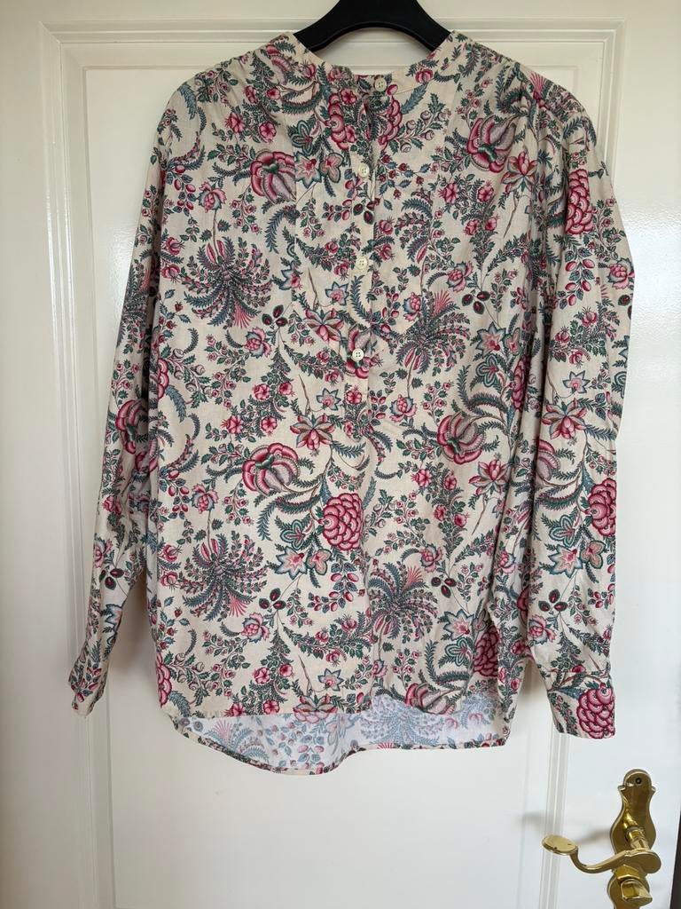 Wolfware • Cremekleurige blouse met bloemenprint | maat S, Kleding | Dames, Ophalen, Zo goed als nieuw, Maat 38/40 (M)