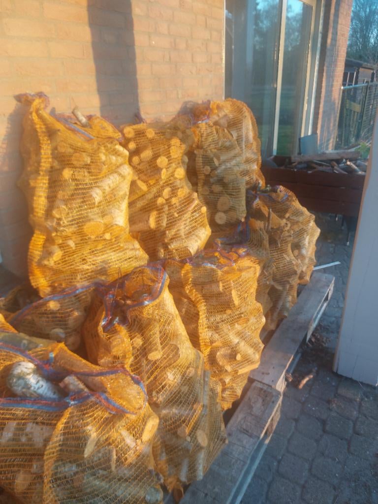 Stookhout haardhout vuurkorf hout, Tuin en Terras, Haardhout, Minder dan 3 m³, Ophalen, Berkenhout