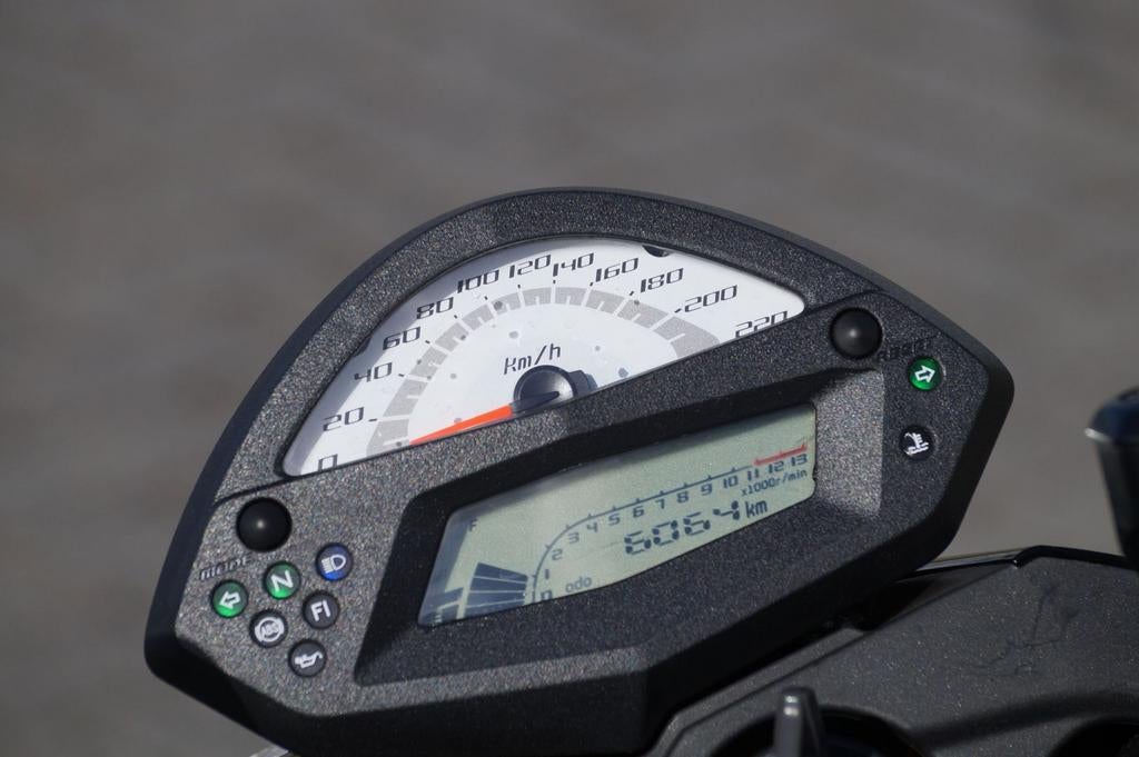 KAWASAKI ER 6 N ABS (bj 2010) 6,064 km          Inruil mogel - foto 3