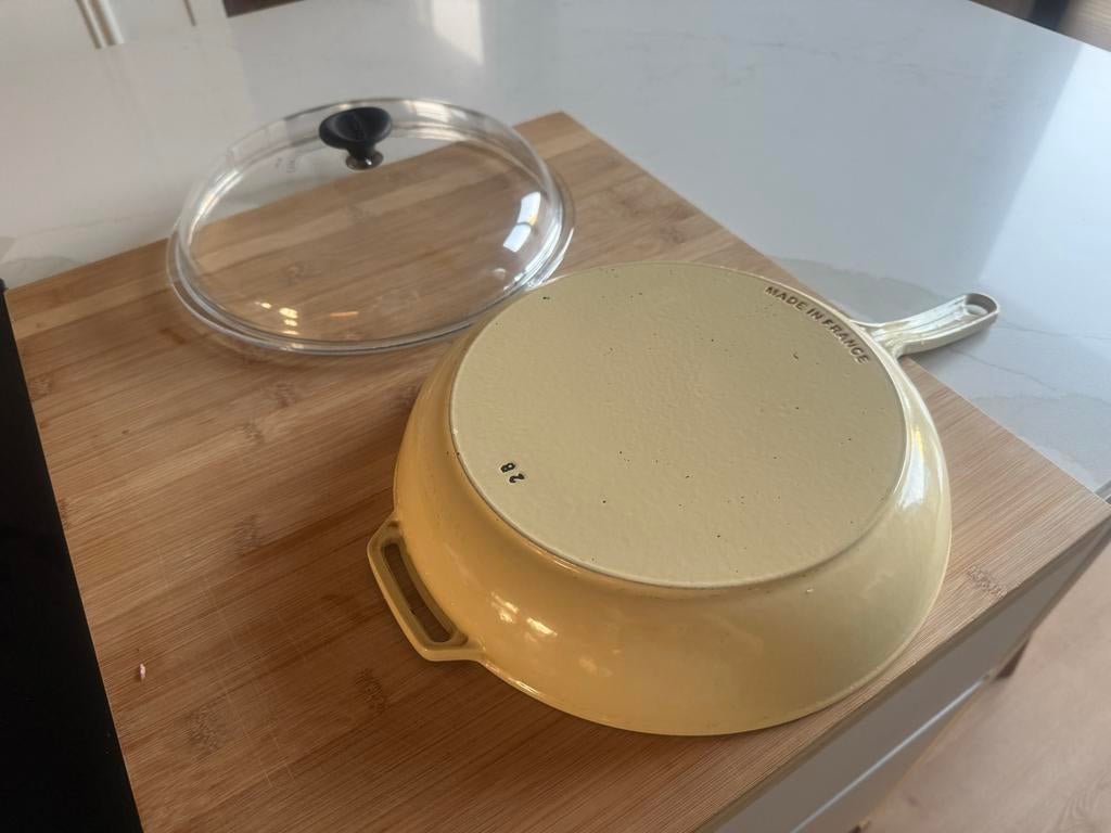 Chasseur Gietijzeren Koekenpan 28cm met Glazen Deksel, Ophalen of Verzenden, Zo goed als nieuw, Koekenpan of Braadpan, Gietijzer