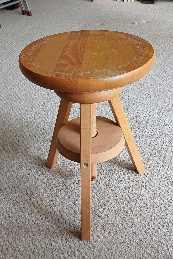 Houten krukje, in hoogte verstelbaar, Ophalen, In hoogte verstelbaar, Gebruikt, Hout