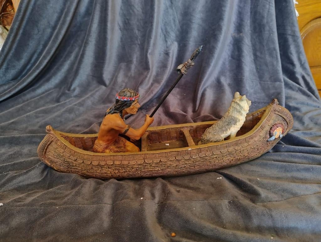 Kano met indiaan en wolfshond   U, Ophalen of Verzenden, Zo goed als nieuw