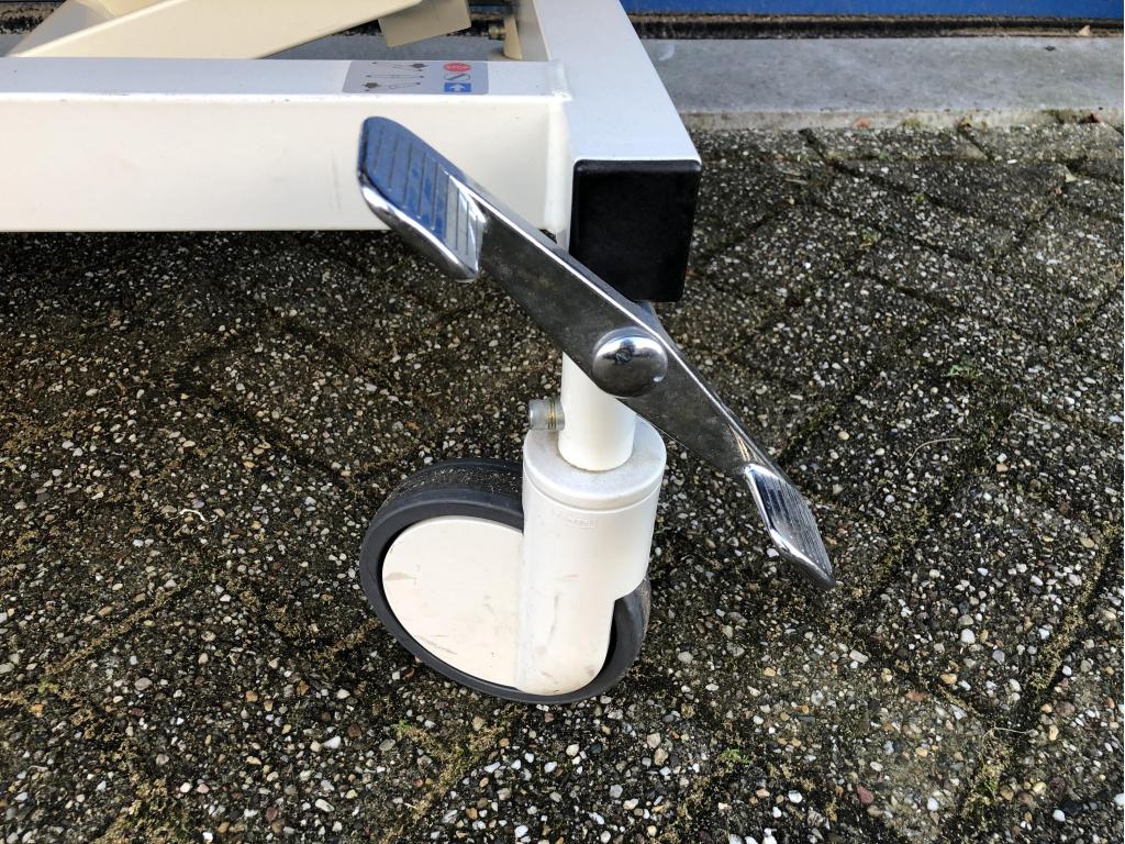 Behandelbank massagebank, onderzoeksbank voor huisarts, Niet ingevuld, Niet ingevuld, Niet ingevuld