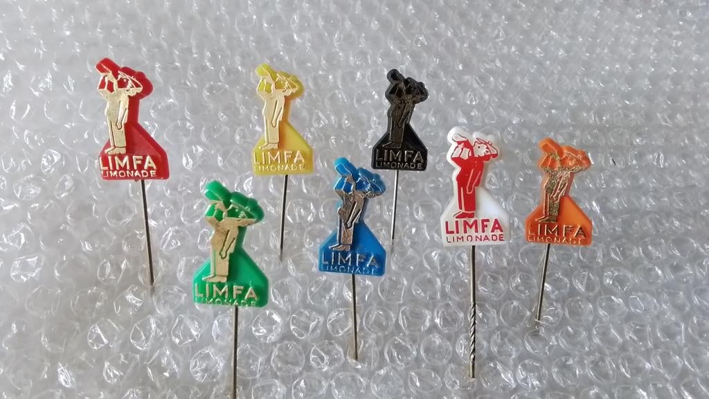 7 verschillende speldjes limfa limonade, Ophalen of Verzenden, Zo goed als nieuw, Overige onderwerpen