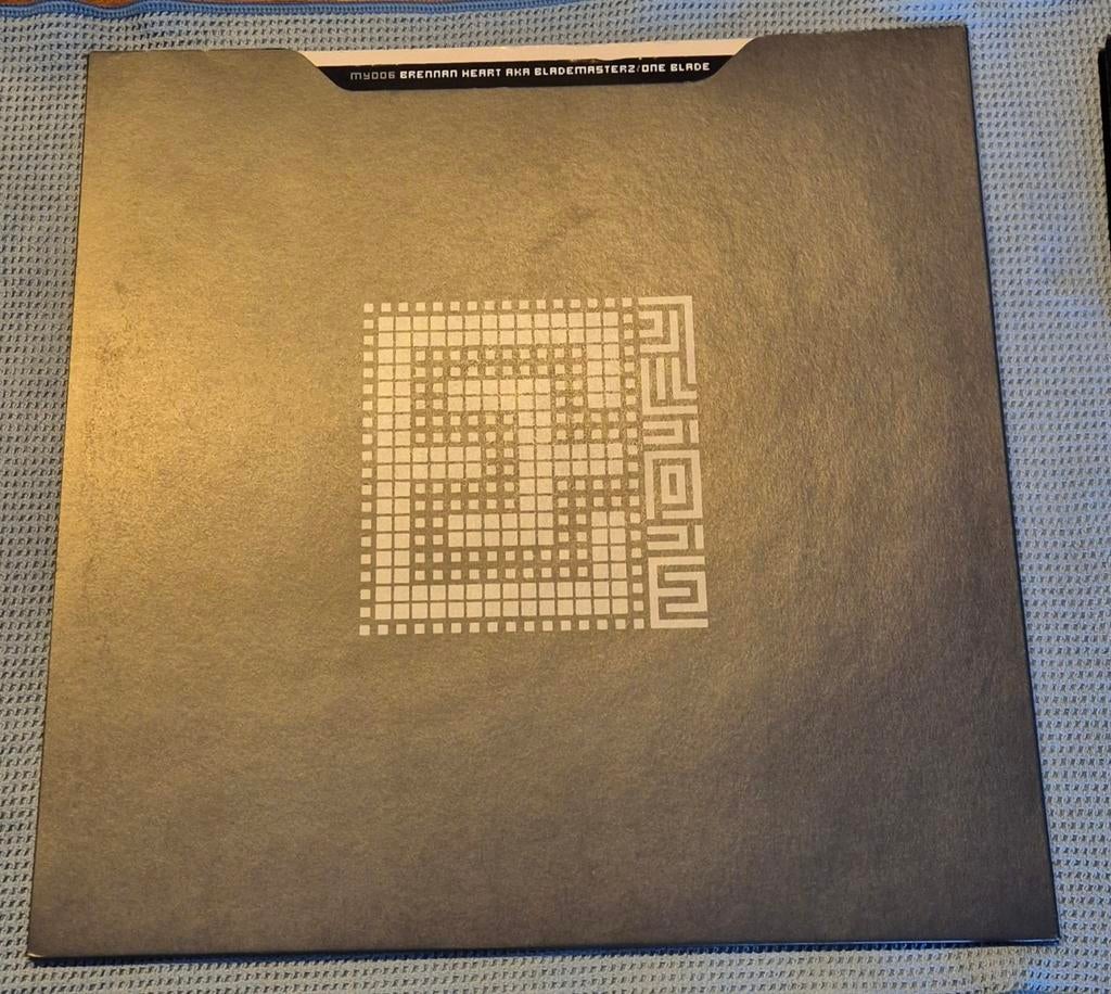 Brennan Heart aka Blademasterz - One Blade Vinyl, Ophalen of Verzenden, Zo goed als nieuw, 12 inch, Techno of Trance