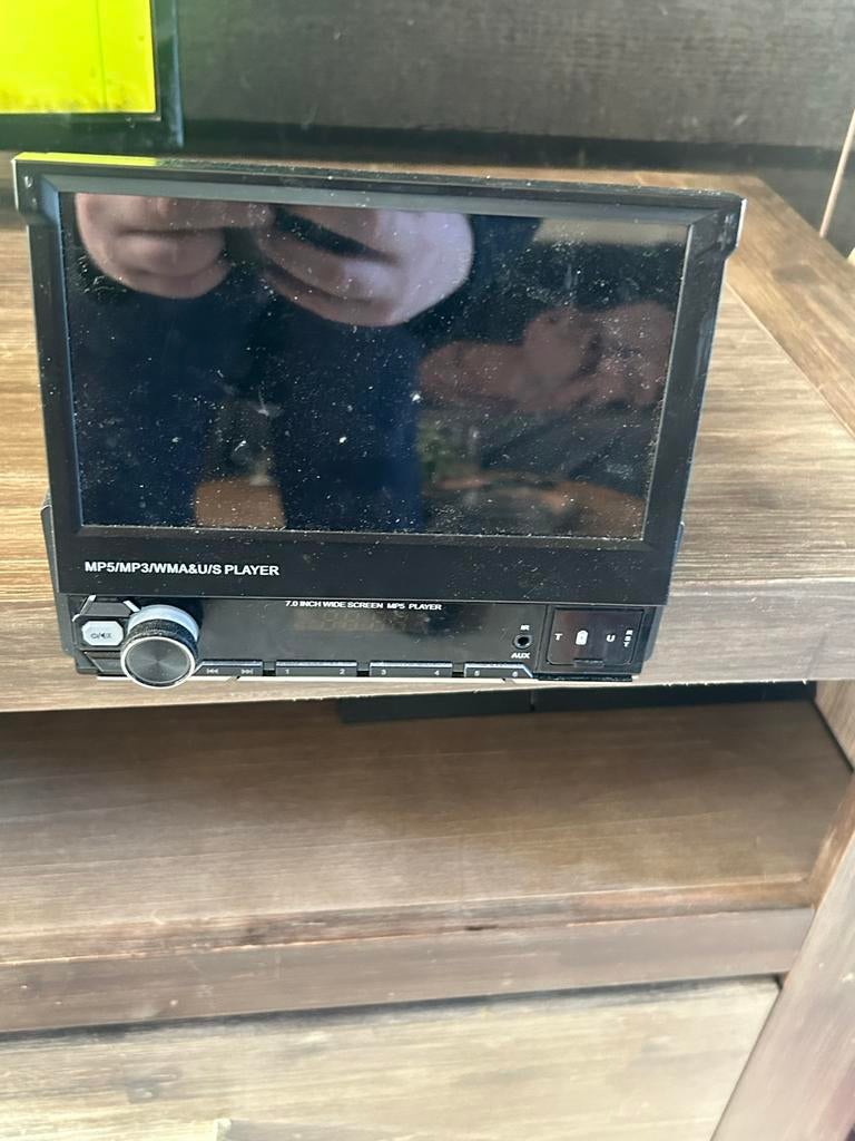 Autoradio met klapscherm, Ophalen of Verzenden, Gebruikt