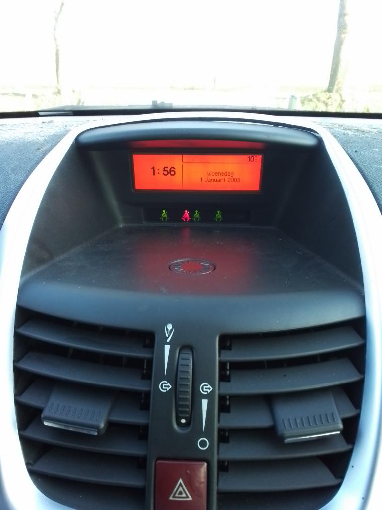 DASHBOARD KLOKJE  / DISPLAY  peugeot 207, Auto-onderdelen, Niet ingevuld, Gebruikt, Niet ingevuld, Ophalen of Verzenden