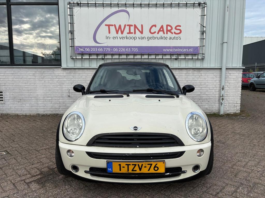Mini Mini 1.6 Cooper Pepper bak defect, Voorwielaandrijving, Gebruikt, 4 cilinders, 4 stoelen