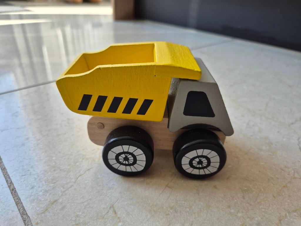 Houten kiepwagen, inclusief houten blokje., Ophalen