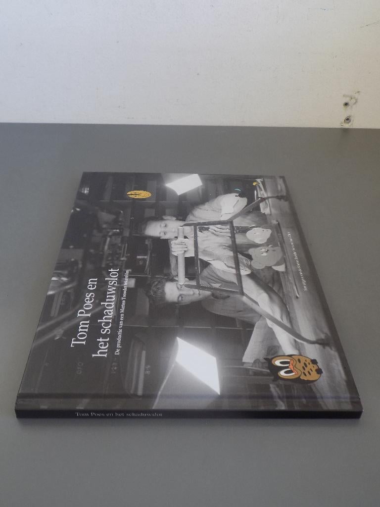 Tom Poes - nn_HC_En het schaduwslot, Eén stripboek, Ophalen of Verzenden, Zo goed als nieuw, Marten Toonder