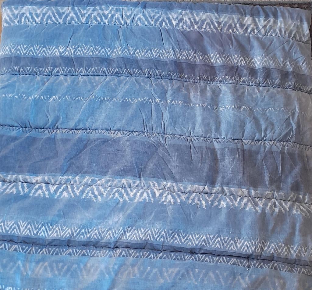 Dekbed zonder overtrek 200cm x  210cm, Huis en Inrichting, Slaapkamer | Beddengoed, Ophalen of Verzenden, Tweepersoons, Wit, Deken of Dekbed