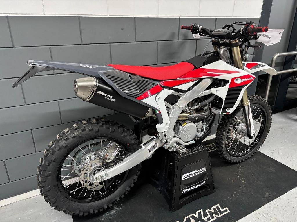 Fantic XEF 250 enduro nieuw !!!, 250 cc, Bedrijf, Fantic, Enduro