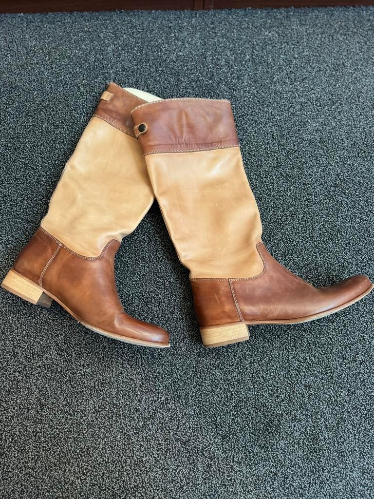 Bruin met beige leren laarzen maat 36, Hoge laarzen, Bruin, Ophalen of Verzenden, Zo goed als nieuw