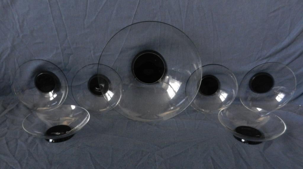 Glazen zevendelige dessertschalen set zwarte voet Leerdam?, Ophalen of Verzenden