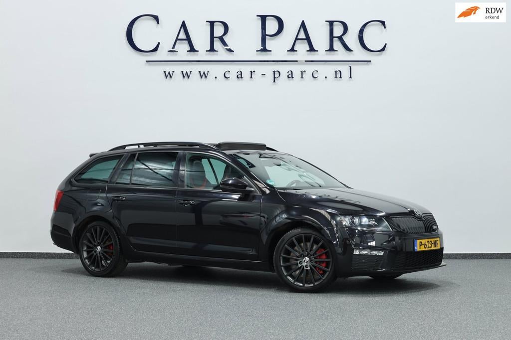 Skoda Octavia Combi 2.0 TSI RS 220+PK LED/PANO/HALF LEDER+S., Gebruikt, Euro 6, 4 cilinders, 1984 cc