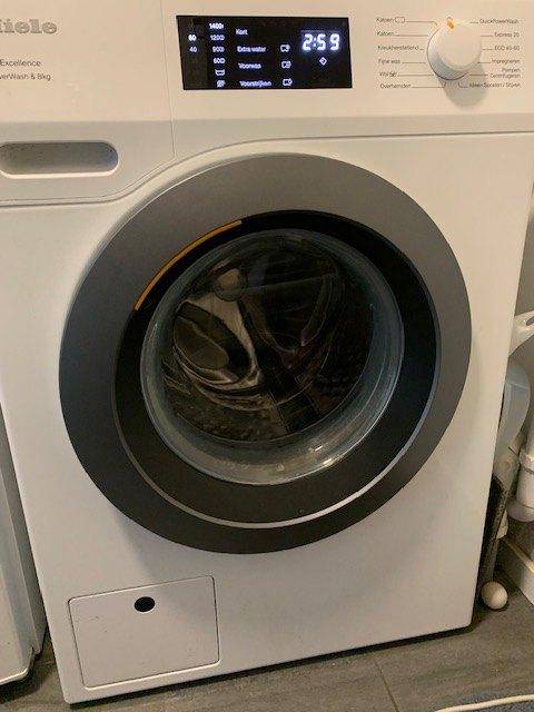 Miele Wasmachine W1 excellence, 8 kg, Ophalen, Zo goed als nieuw, Voorlader, Energieklasse A of zuiniger