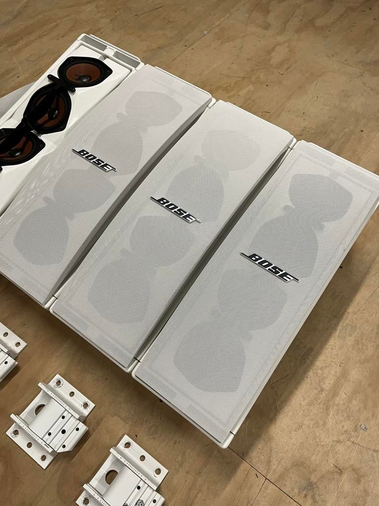 4x Bose Panaray 402 luidsprekers inclusief beugels, Ophalen, Bose, Gebruikt, Bose