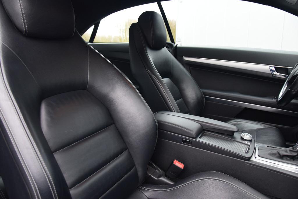 Mercedes-Benz E-Klasse Coupé 250 CGI Elegance Bi-Xenon Leer, Auto's, Euro 5, Achterwielaandrijving, Zwart, 4 cilinders