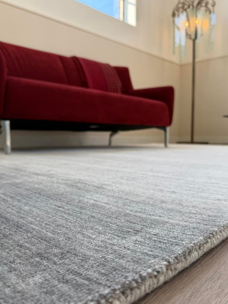 Leolux Evidence Milan tapijt Ivory 200 x 300, Ophalen, Nieuw, Rechthoekig, 200 cm of meer