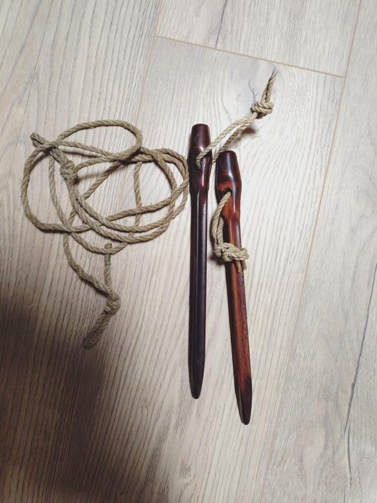 GS 1940-41 Bakeliet Duitse Tentharing Zeltbahn met Touw, Verzamelen, Militaria | Tweede Wereldoorlog, Ophalen of Verzenden, Landmacht