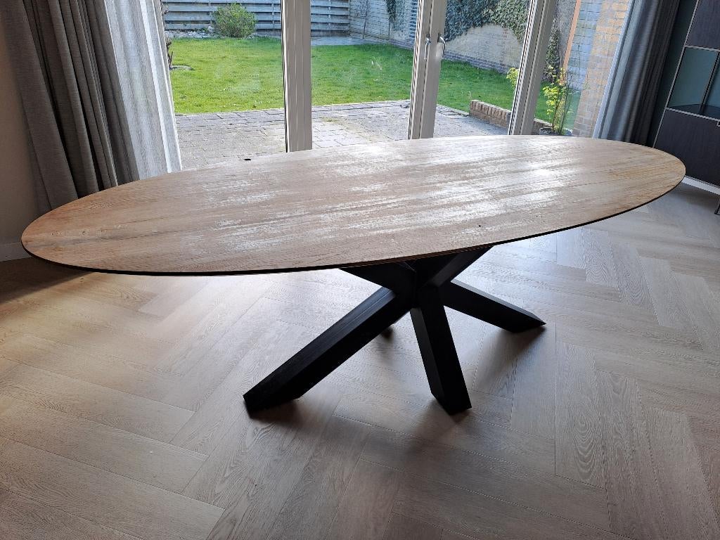 Rustieke / massief eikenhouten eettafel, Huis en Inrichting, Tafels | Eettafels, 200 cm of meer, Zo goed als nieuw, Rechthoekig