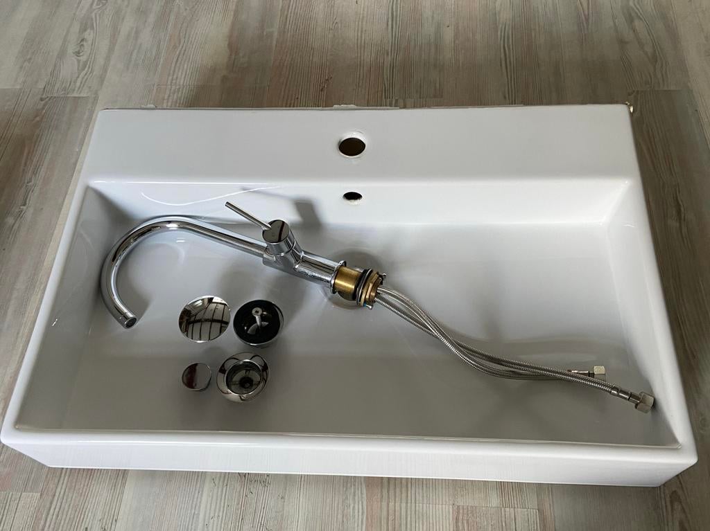 Wastafel kom met kraan, Ophalen, Zo goed als nieuw, Chroom, Wastafel