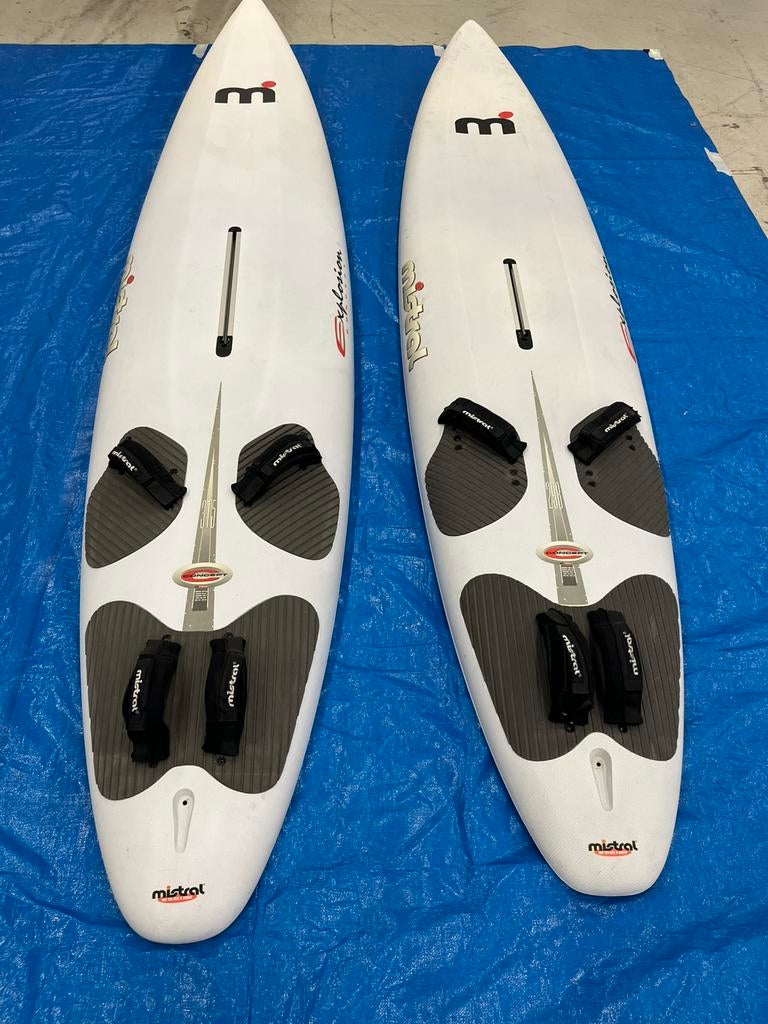 Mistral Explosion concept (150L) en (138L), Watersport en Boten, Windsurfen, Ophalen, Gebruikt, 300 cm of meer, Minder dan 5 m²