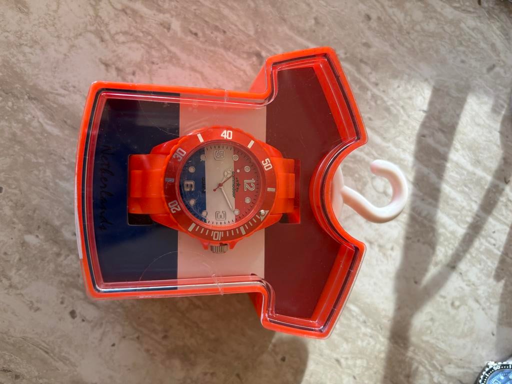 Nederlands Horloge Oranje/Blauw/Wit - Nieuw in verpakking, Ophalen of Verzenden, Nieuw, Oranje, Jongen of Meisje