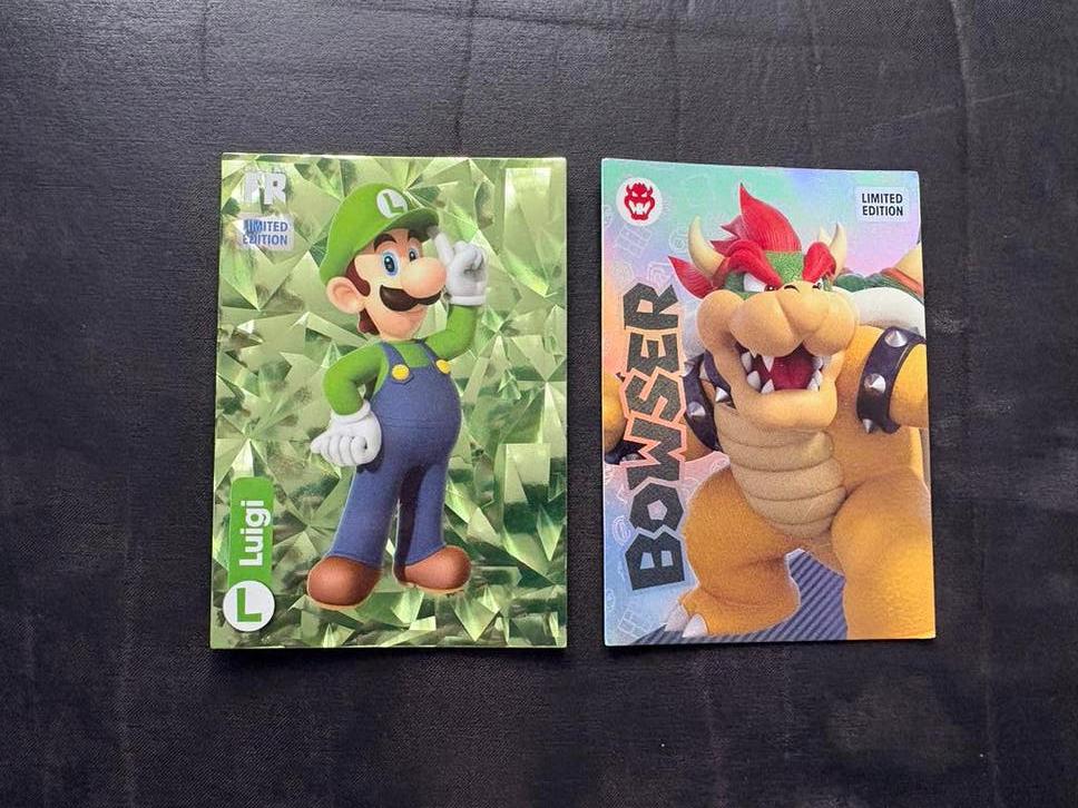 Super Mario Trading Card Collectie - Limited Edition, Ophalen of Verzenden, Zo goed als nieuw, Meerdere kaarten, Foil