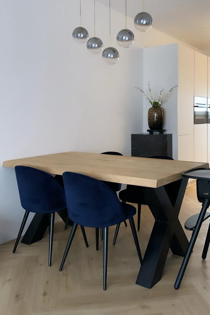 Eikenhouten boomstam eettafel met X tafelpoot, Ophalen, Gebruikt, Eikenhout, 50 tot 100 cm