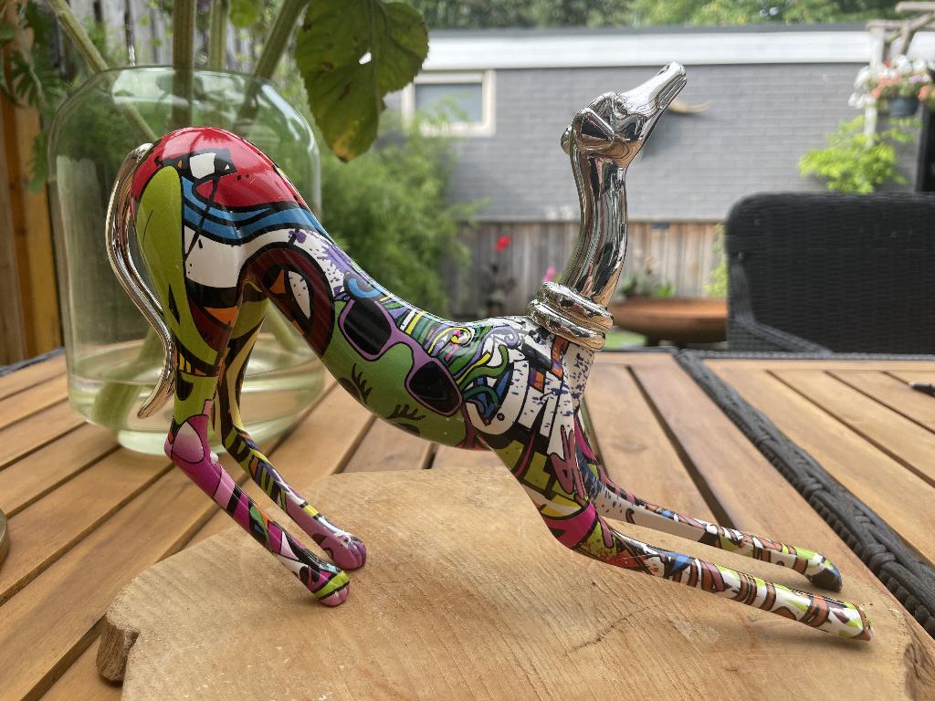 Mooie kunstzinnige windhond beelden (greyhound / whippet), Ophalen of Verzenden, Zo goed als nieuw