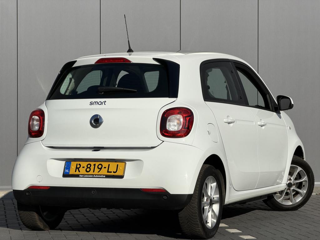 Smart Forfour EQ Comfort 18 kWh | BTW | RIJKLAAR | Stoelverw, Auto's, Smart, Automaat, Gebruikt, 43 €/maand, Wit