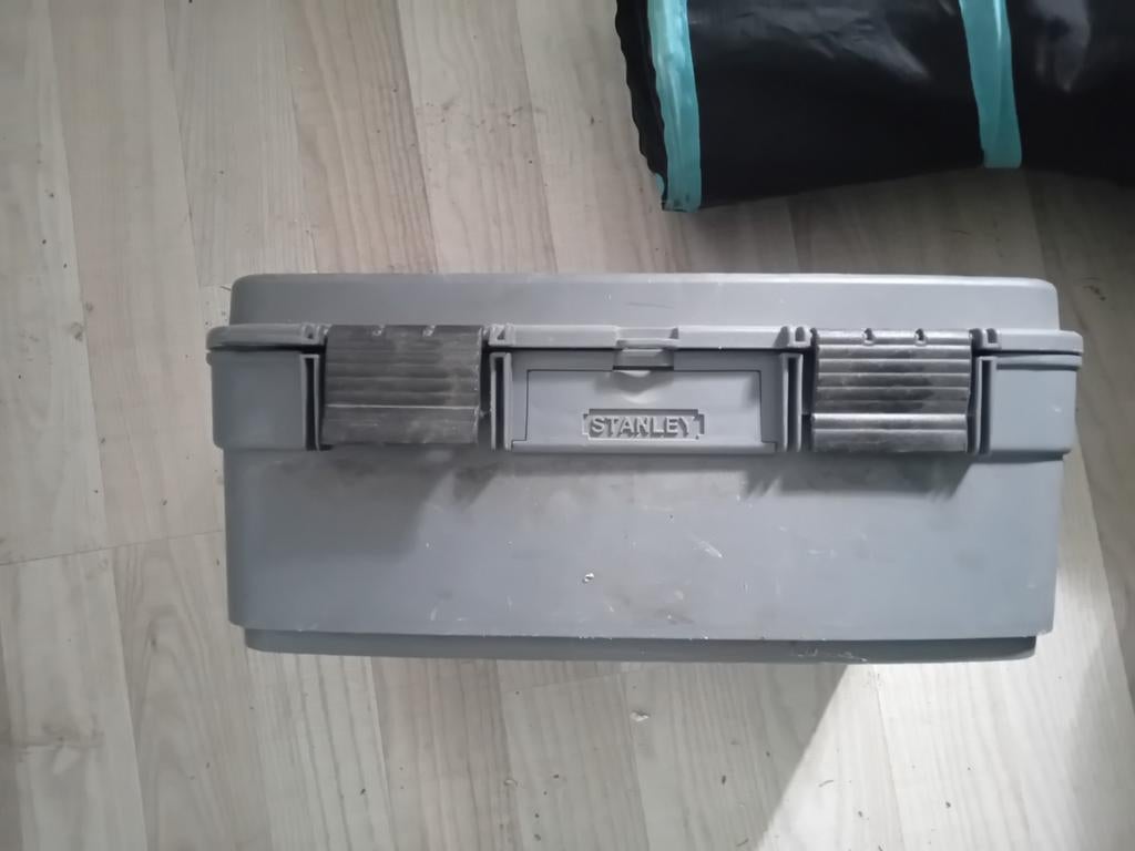 Stanley gereedschapskist 2 stuks 5 euro, Ophalen of Verzenden