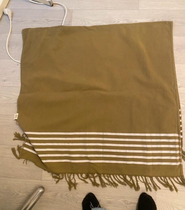 Groene strandhanddoek met strepen, Ophalen of Verzenden, Gebruikt, Groen, Handdoek